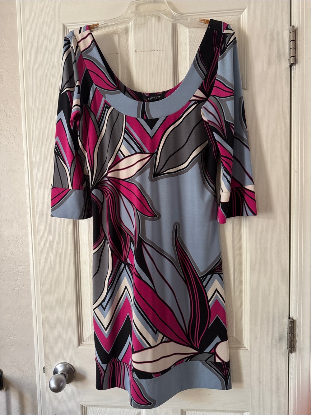 Vintage Karen Kane 3/4 Sleeve Retro Print Dress in Pink, Grey & Black NWOT